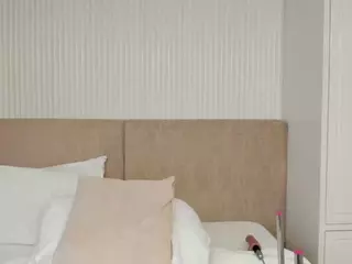 ValerieFerrer's Live Sex Cam Show