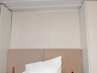 ValerieFerrer's Live Sex Cam Show