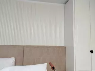 ValerieFerrer's Live Sex Cam Show