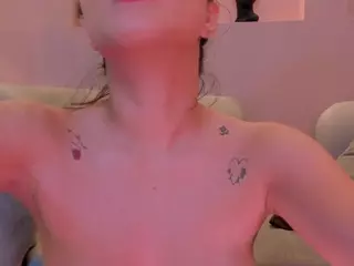 AndraMiller's Live Sex Cam Show