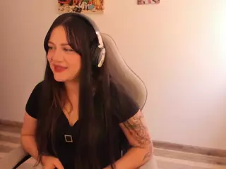 lachicalaura's Live Sex Cam Show