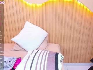CATIAJONES live cam preview