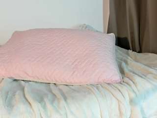 le modèle dulcemelodiaforever est en webcam porno dans un show sur le site camsoda, il possède les tags suivants: ass,asshole,young adult,toys,thong,thick,teen 18,role-play,pussy,orgasm,nipple piercings,lovense,lingerie,domination,doggy-style,dildo,deepthroat,cum,brown eyes,blowjob
