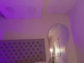 Helen-Vega's Live Sex Cam Show