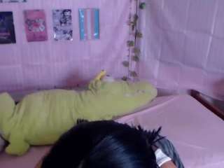 nikolsweett live webcam show