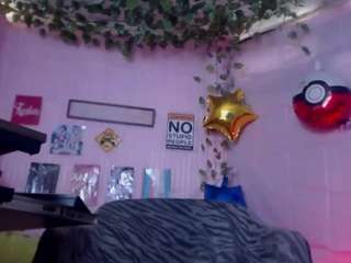 NIKKY live webcam show