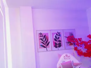 VictoriaZahir's Live Sex Cam Show