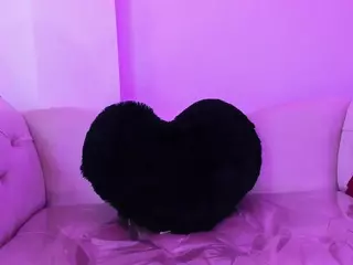 VictoriaZahir's Live Sex Cam Show