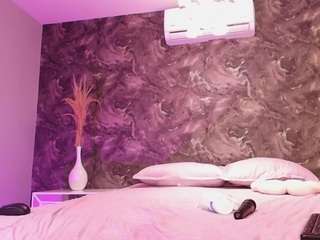 esmeralda-bigbotty Sex Cam Show