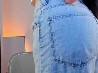 misslucia Live Webcam on CamSoda