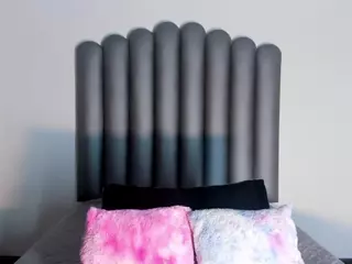 ValeryStreinge's Live Sex Cam Show