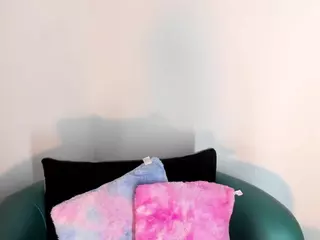 ValeryStreinge's Live Sex Cam Show
