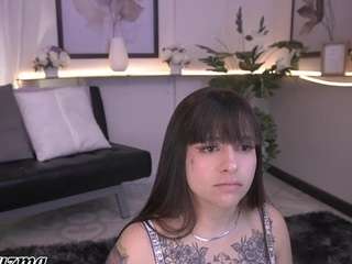 zoe-cruz21