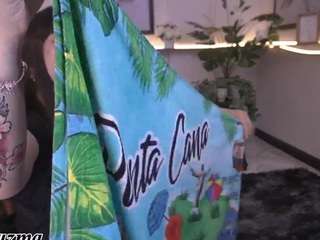 zoe-cruz21 webcam