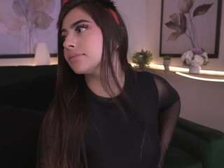 zoe-cruz21