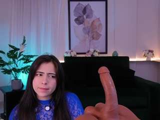 zoe-cruz21 webcam