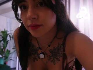 zoe-cruz21