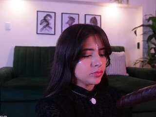 zoe-cruz21