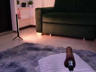 zoe-cruz21