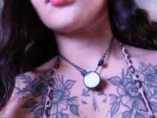 zoe-cruz21