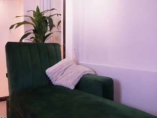 zoe-cruz21