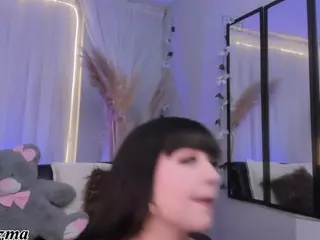 zoe-cruz21's Live Sex Cam Show
