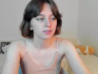 Alice-white-fairy's Live Sex Cam Show