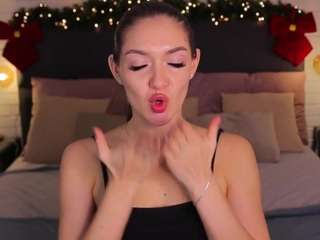 micky-love webcam model