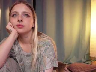  alice-halle chat room
