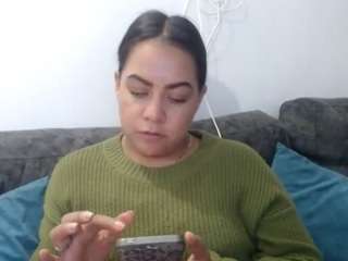 eva-candyy live webcam show