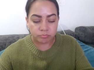 eva-candyy live webcam show