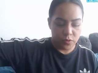 eva-candyy live webcam show