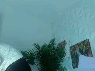 hellen-sky Live Webcam on CamSoda