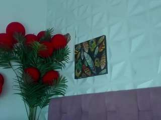 hellen-sky Live Webcam on CamSoda