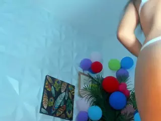 Hellen-Sky's Live Sex Cam Show