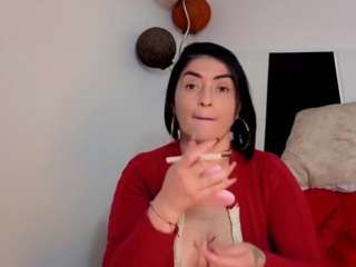 karennlenoy's CamSoda show and profile