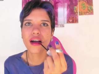 marleyluna's CamSoda show and profile