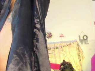 le modèle marleyluna est en webcam porno dans un show sur le site camsoda, il possède les tags suivants: anal,black hair,brown eyes,dildo,facial piercings,feet,foot fetish,no drinking,no smoking,orgasm,shower,skinny,tattoos,hd