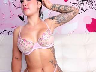 andregill Live Webcam on CamSoda