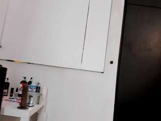 andregill Live Webcam on CamSoda