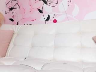 Live webcam model andregill on Soda Cams