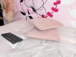 andregill Live Webcam on CamSoda