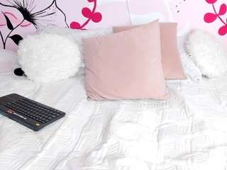 andregill Live Webcam on CamSoda