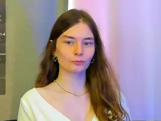 EvaSelin's Live Sex Cam Show