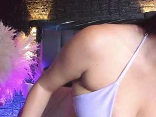 moniicaa