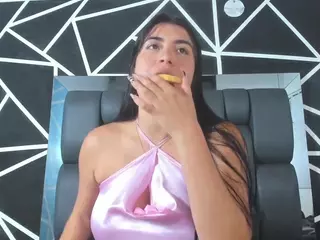 moniicaa's Live Sex Cam Show