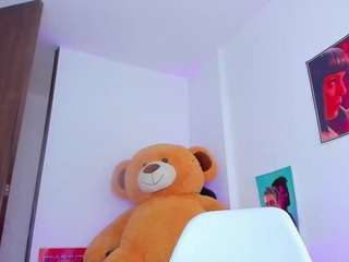 camila2004 Sex Cam Show
