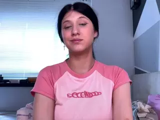 HarrietCains's Live Sex Cam Show