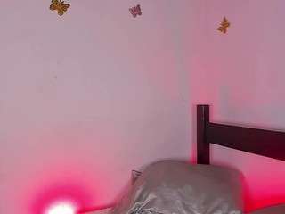  lilithpink chat room
