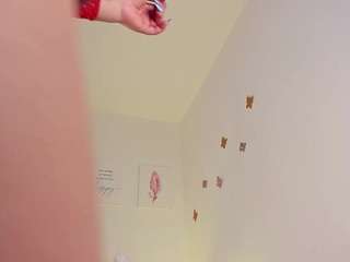 Silly lilithpink from CamSoda gets her bod penetrated on video! lilithpink from CamSoda